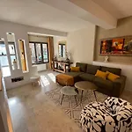 Сasa de vacaciones L Ecrin De Gambetta - Maison Cosy Intra-muros Avec Parking Inclus *