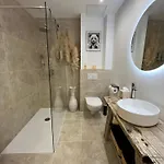L Ecrin De Gambetta - Maison Cosy Intra-muros Avec Parking Inclus Aigues-Mortes