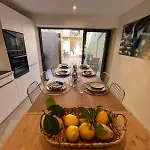 Сasa de vacaciones L Ecrin De Gambetta - Maison Cosy Intra-muros Avec Parking Inclus