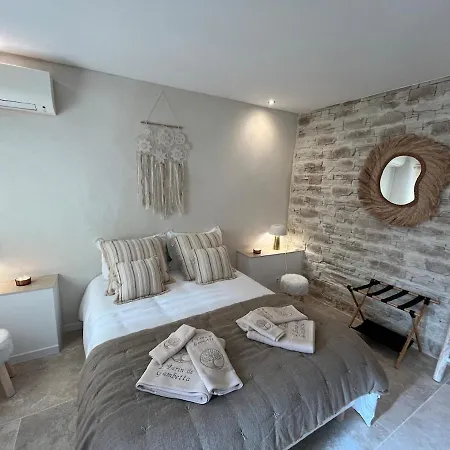 L Ecrin De Gambetta - Maison Cosy Intra-muros Avec Parking Inclus * Aigues-Mortes